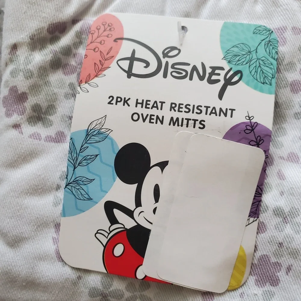 Disney Mickey Mouse Floral‎ Oven Mitts 2PK Heat Resistant Cream Purple Spring